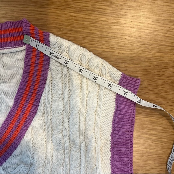 purple and orange vest - Picture 5 of 7